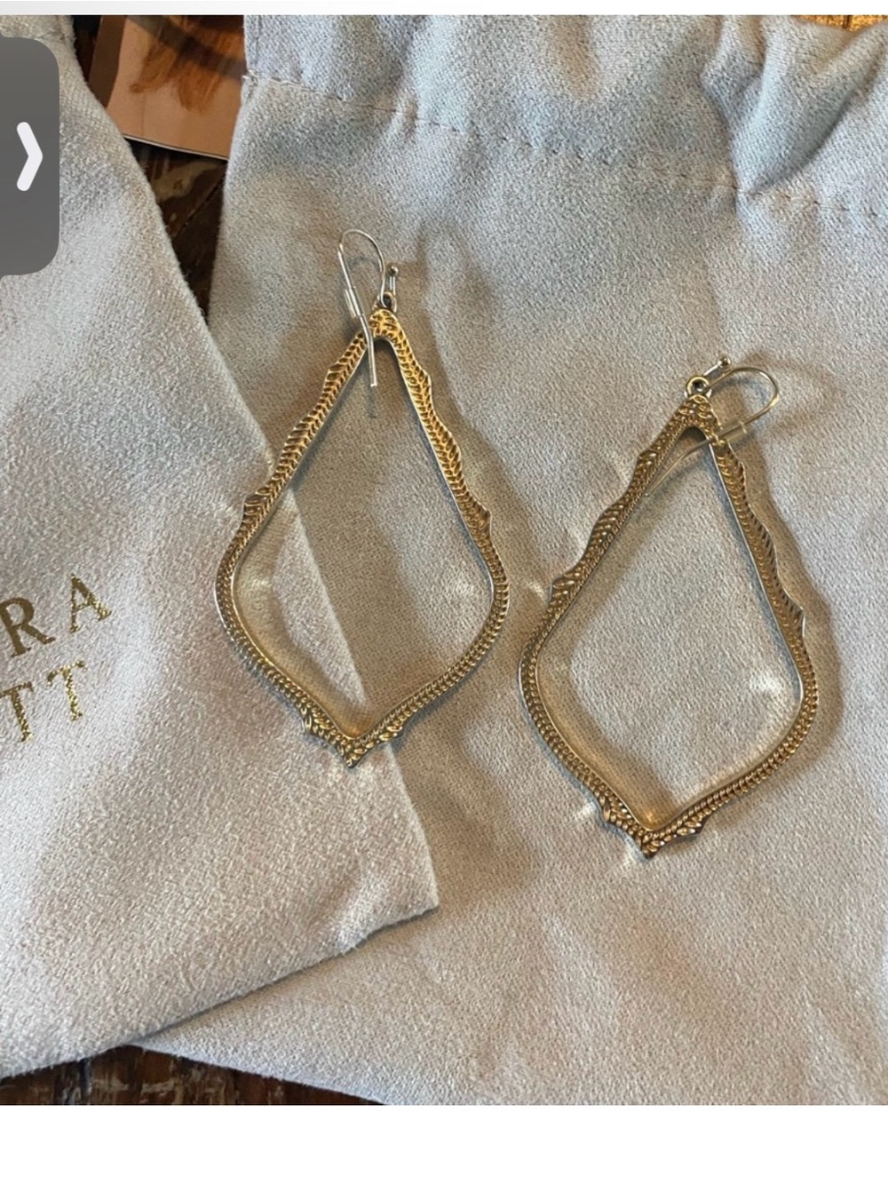 Kendra Scott Gold-Tone Filigree Teardrop Dangle Earrings